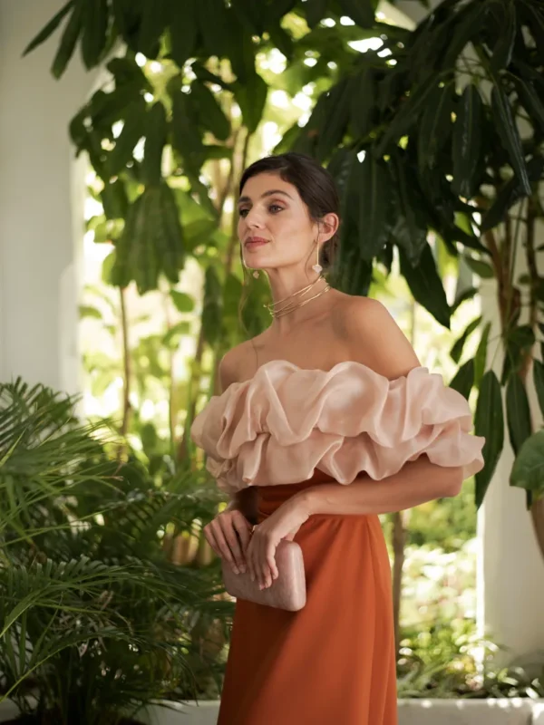 vestido solene teja