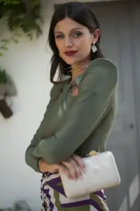 top oliviane verde